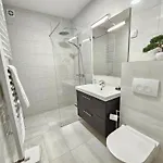 Fuer 6 Personen Mit Jacuzzi By Interhome *