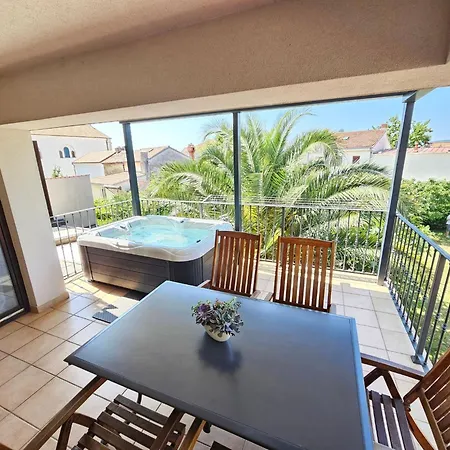 Fuer 6 Personen Mit Jacuzzi By Interhome Appartamento *
