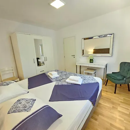 Fuer 6 Personen Mit Jacuzzi By Interhome Appartamento *